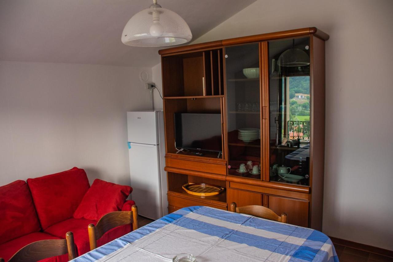 Da Zia Maria Casa Vacanze Monasterolo del Castello エクステリア 写真